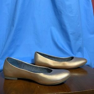 Gold Dr Scholls Size 11 Women’s Flats